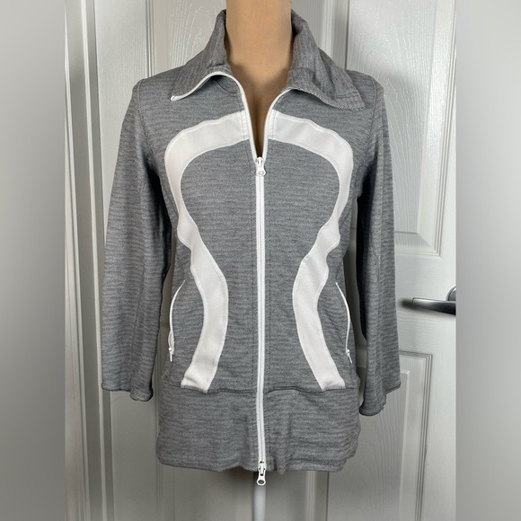 Lululemon Funnel Neck Full Zip Jacket, Gray and White Size 6 - Picture 9 of 10
